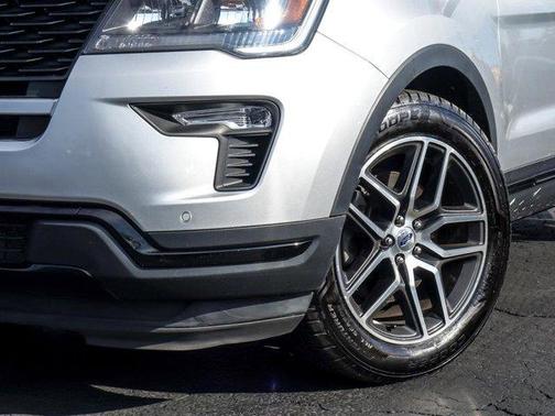2018 Ford Explorer sport