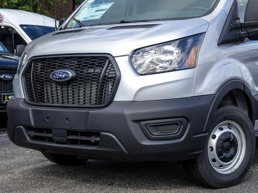 2025 Ford Transit-250
