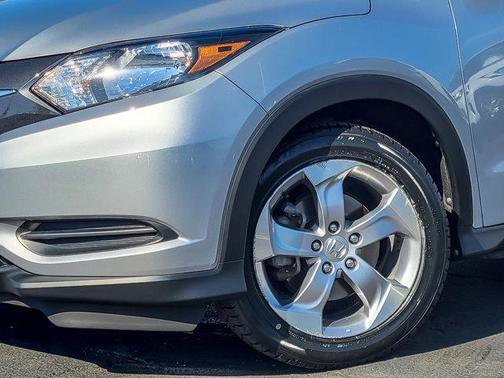 2017 Honda HR-V LX