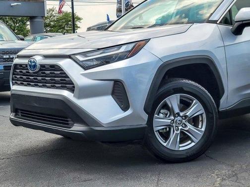 2024 Toyota RAV4 Hybrid LE