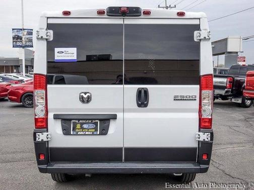 2023 RAM ProMaster 2500 Base