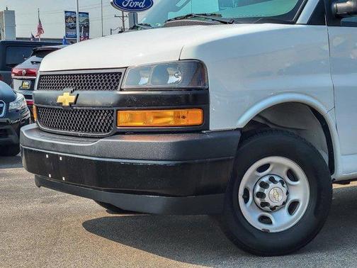 2023 Chevrolet Express 2500 Work Van