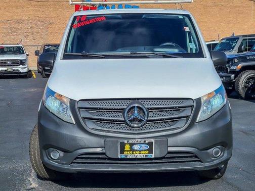 2016 Mercedes-Benz Metris Base