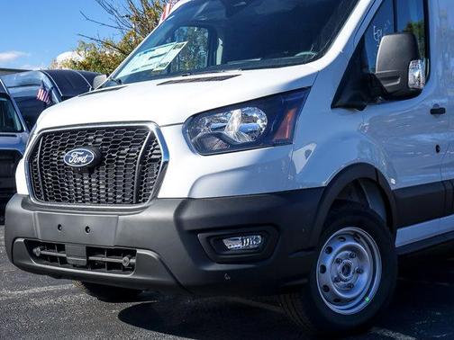 2026 Ford Transit-250 