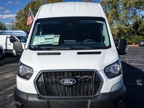 2026 Ford Transit-250 