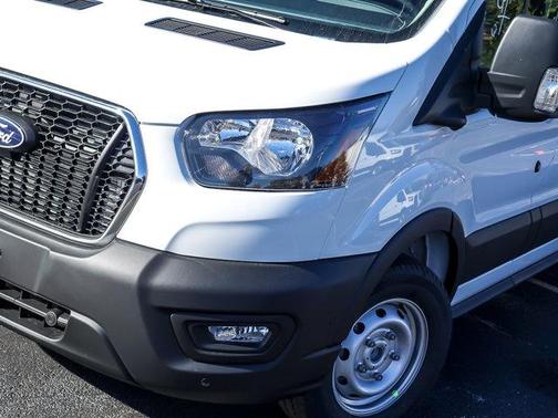 2026 Ford Transit-250 