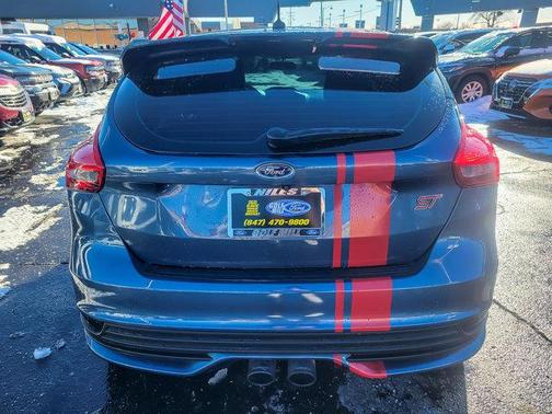 2018 Ford Focus ST Base