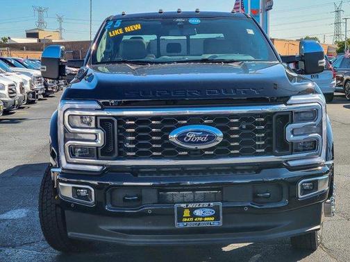 2025 Ford F-450 Platinum