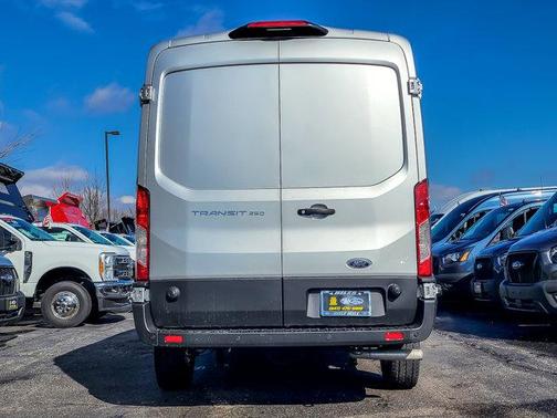 2025 Ford Transit-250 148 WB Medium Roof Cargo