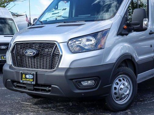 2026 Ford Transit-350 