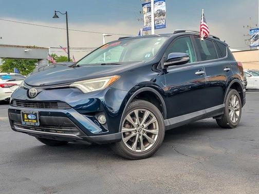 2017 Toyota RAV4 Limited