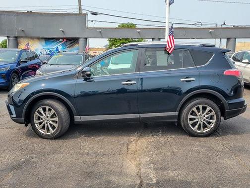 2017 Toyota RAV4 Limited