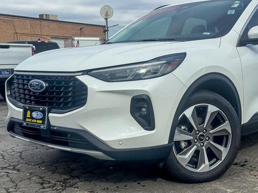 2024 Ford Escape Platinum