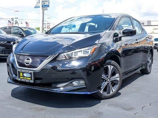 2022 Nissan Leaf SV PLUS