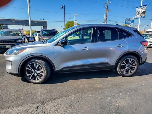 2021 Ford Escape SE