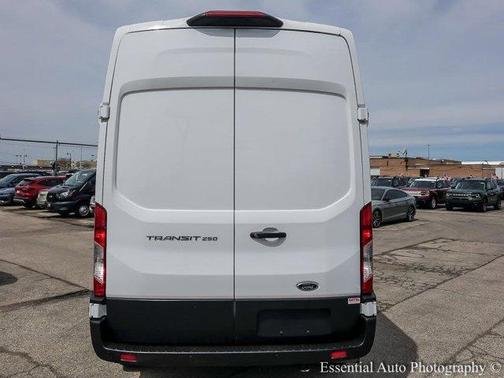 2021 Ford Transit-250 Base