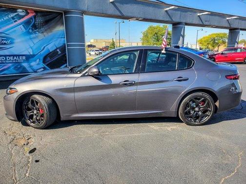 2022 Alfa Romeo Giulia Ti