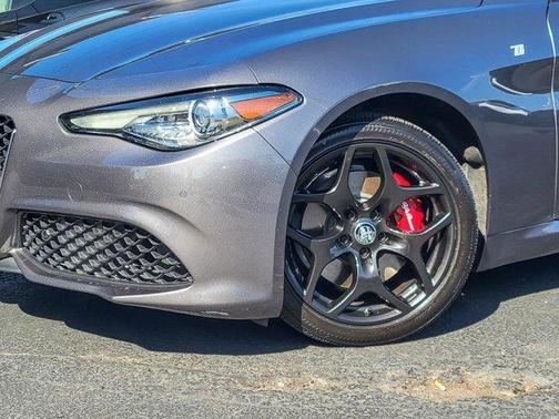 2022 Alfa Romeo Giulia Ti