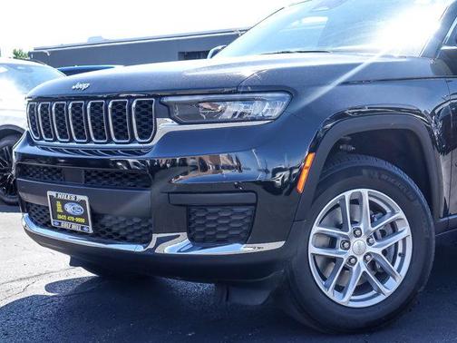 Diamond Black 2021 Jeep Grand Cherokee L Laredo