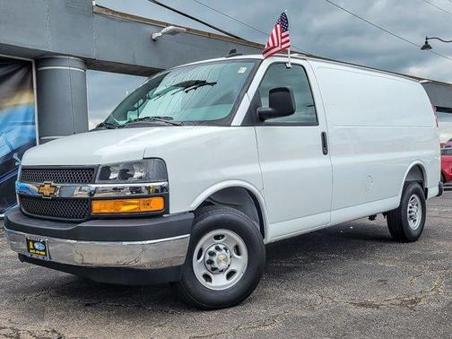 2025 Chevrolet Express 2500 Work Van