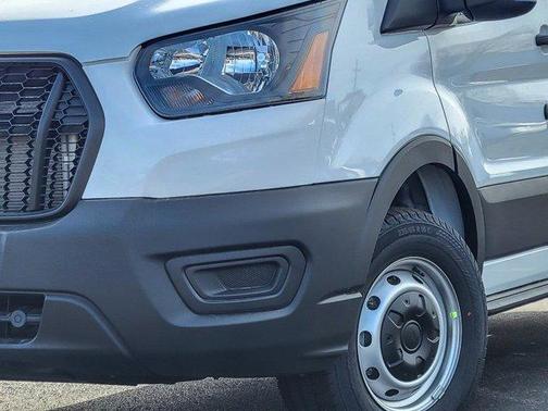 2025 Ford Transit-250 T-250 148 LOW RF