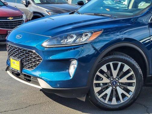 2020 Ford Escape Titanium