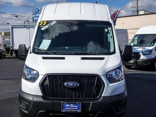 2025 Ford Transit-350 Base