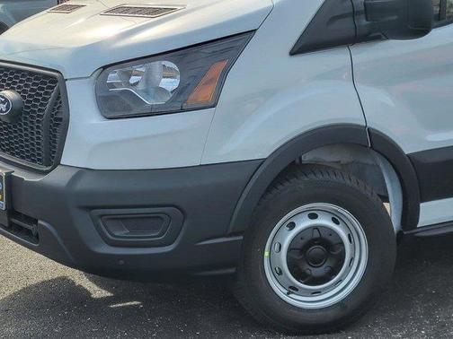 2026 Ford Transit-150 
