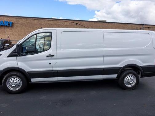 2021 Ford Transit-250 Base