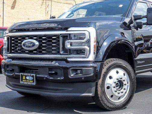 2025 Ford F-450 Platinum
