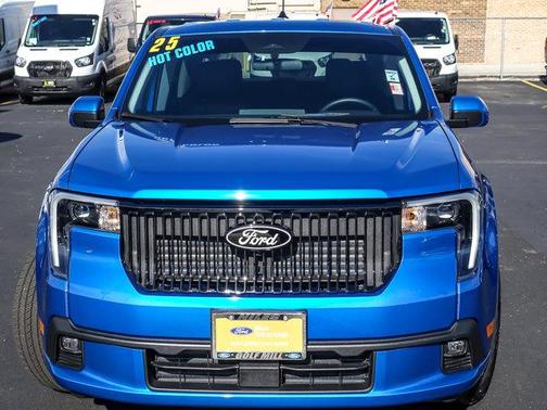 2025 Ford Maverick Lobo Standard