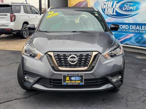 2019 Nissan Kicks SR