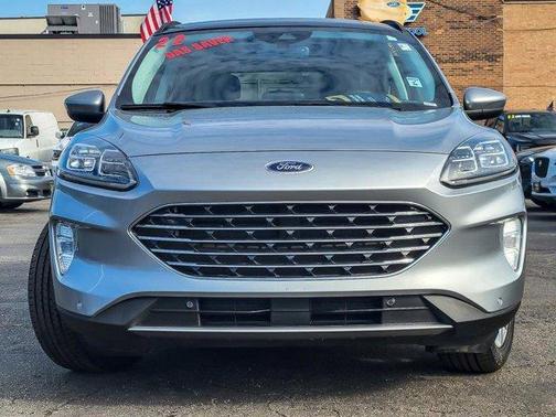 2021 Ford Escape Titanium Hybrid