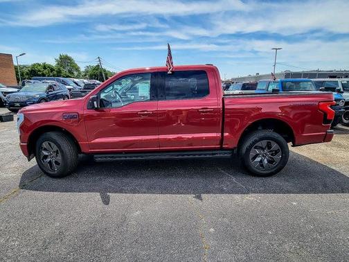 2025 Ford F-150 Lightning Flash