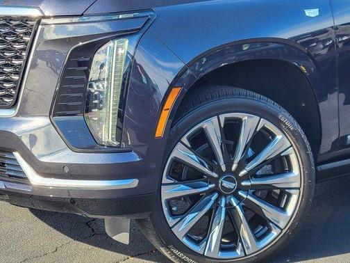 2025 Cadillac Escalade Premium Luxury