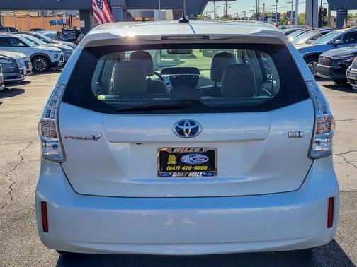 2012 Toyota Prius v Two