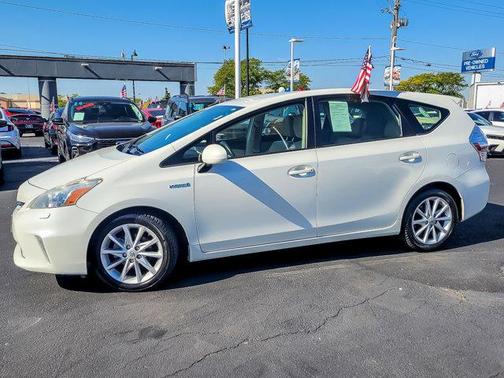 2012 Toyota Prius v Two