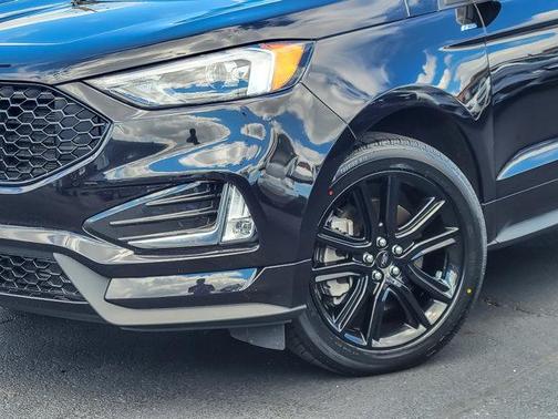 2023 Ford Edge ST Line