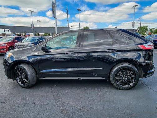 2023 Ford Edge ST Line