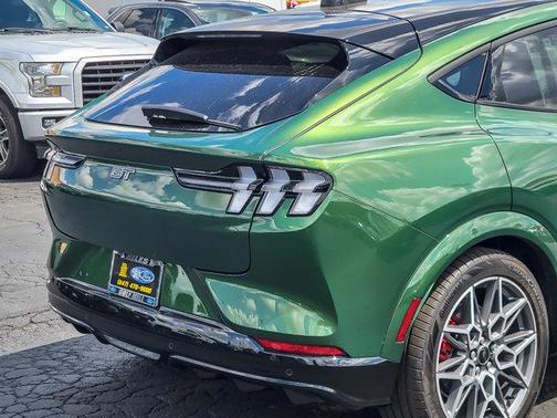 2025 Ford Mustang Mach-E GT