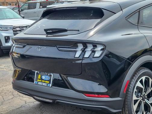 2025 Ford Mustang Mach-E Select
