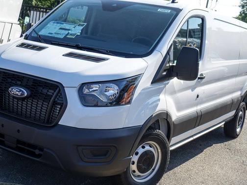 2025 Ford Transit-250