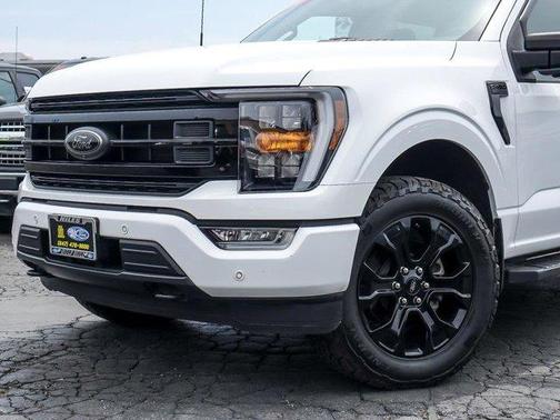 Oxford White 2023 Ford F-150 XLT