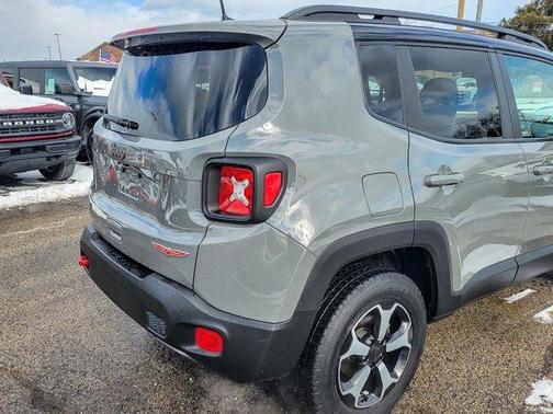 2020 Jeep Renegade Trailhawk