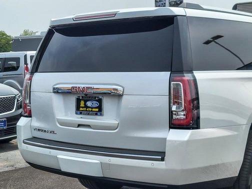 2016 GMC Yukon XL Denali