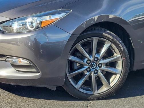 2018 Mazda Mazda3 Touring