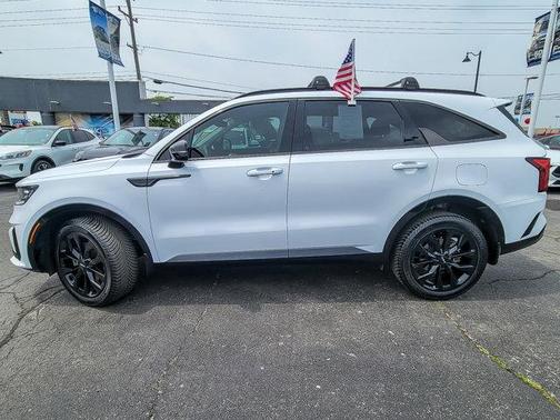 2022 Kia Sorento SX