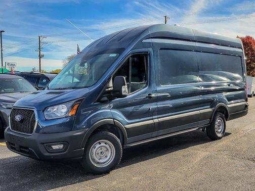 2026 Ford Transit-250 