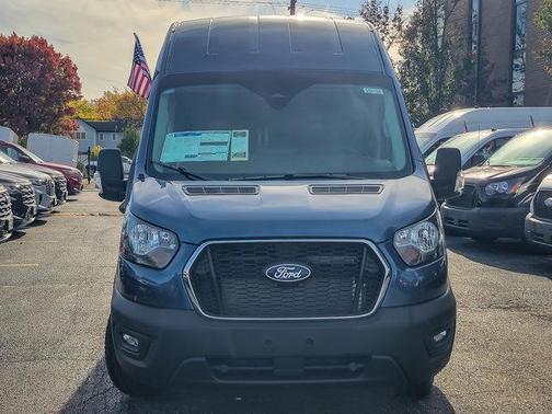 2026 Ford Transit-250 