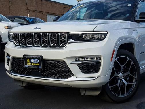 2023 Jeep Grand Cherokee 4xe Summit